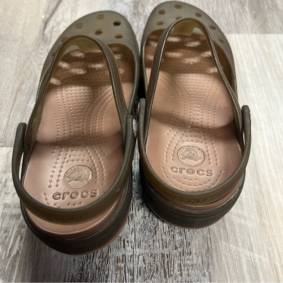 Crocs Sandals Clogs Womens Size 8 Carlie Mary Jane T Strap Translucent Green - Picture 6 of 8